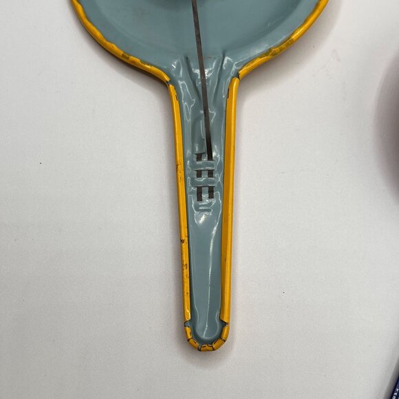 VTG Kirchhoff Clown Tin Noisemakers Colorful Carnival Clacker Toys Retro C. 1940 - Picture 3 of 13